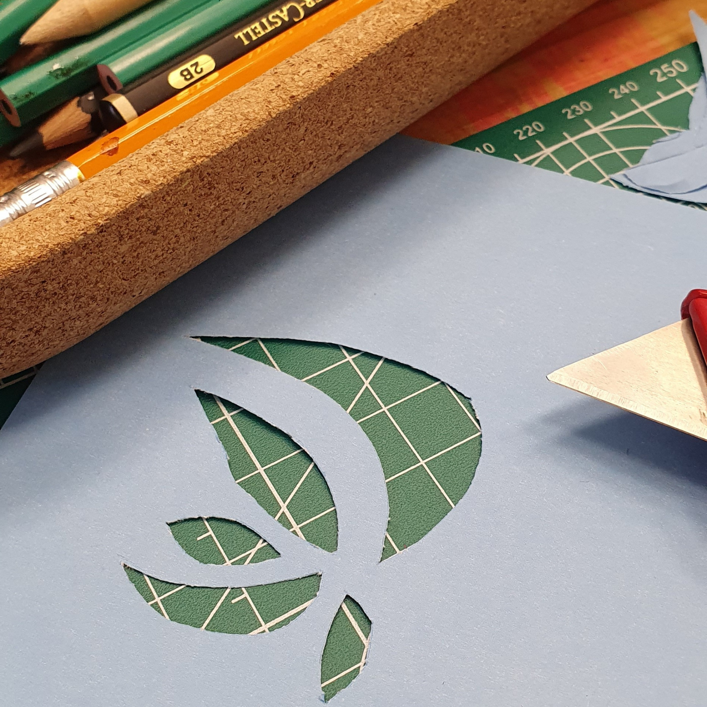 Papercut: Slice & Style