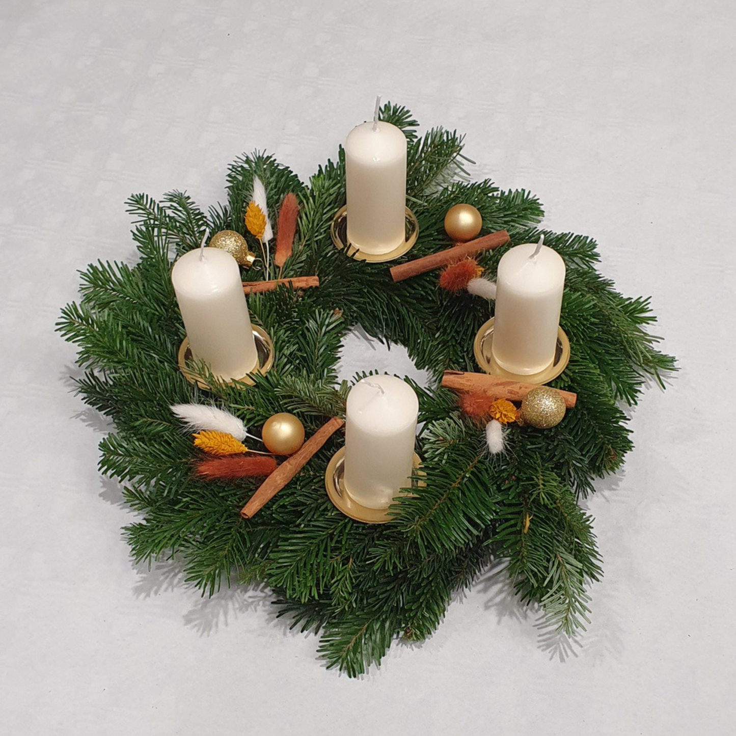 Adventskranz binden