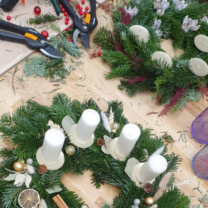 Adventskranz binden